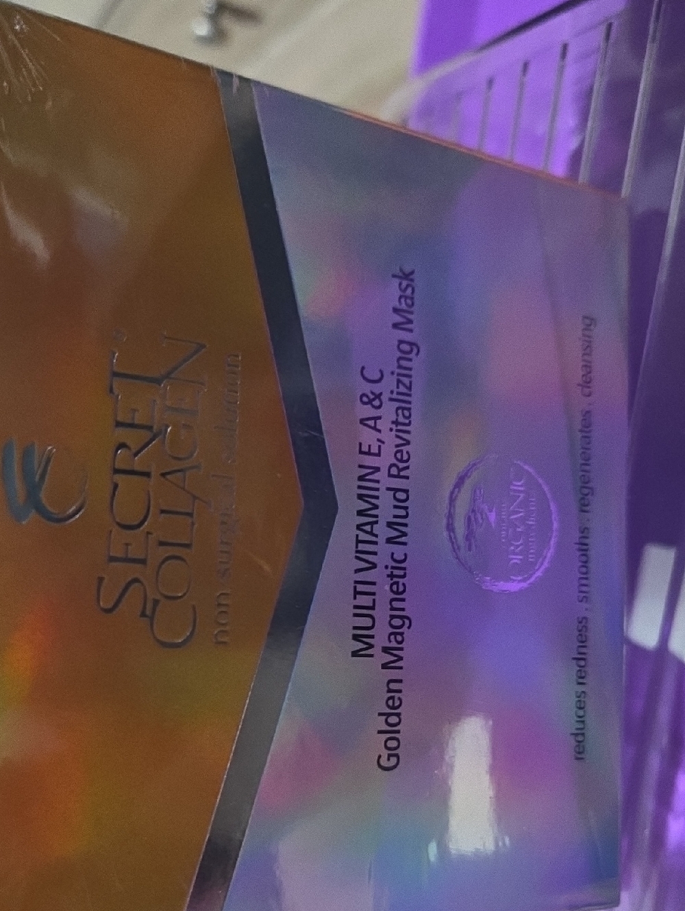 Secret Collagen Golden Magnetic Mud Revitalizing Mask - Iridescent Gold/Purple